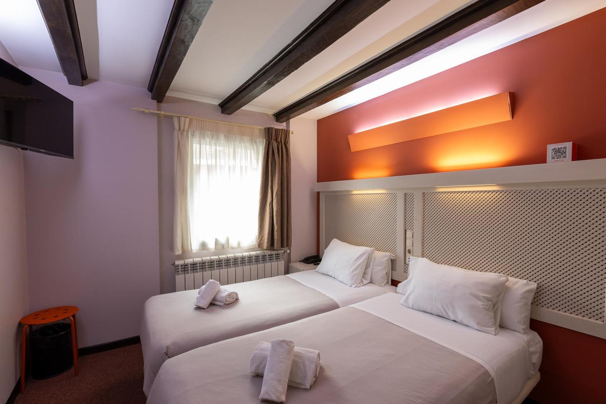 Hotel Micolau Аринсал Екстериор снимка